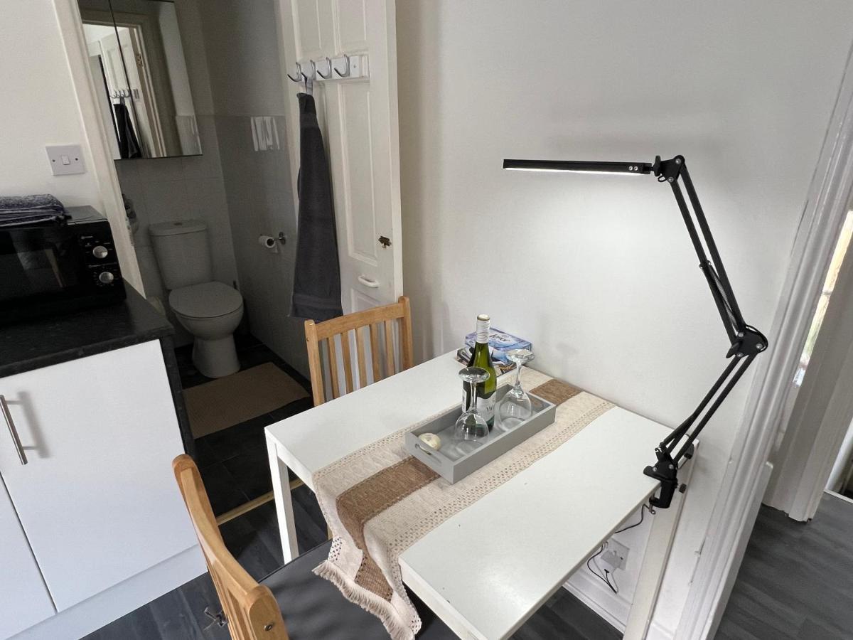 Apartamento Luxury 1Bed Holiday Flat-10 Minutes From London Bridge & 3Mins Walk To Lewisham Dlr Exterior foto